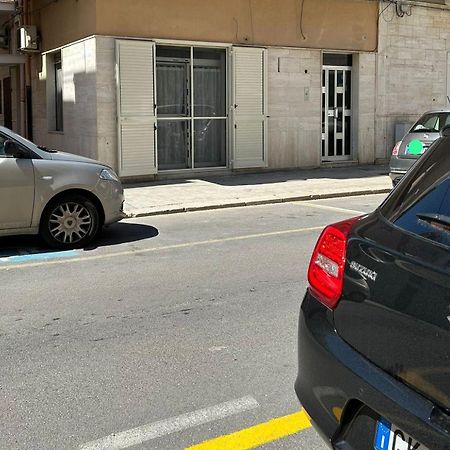 Appartamento Centralissimo Zona Terme Margherita Di Savoia Exteriör bild