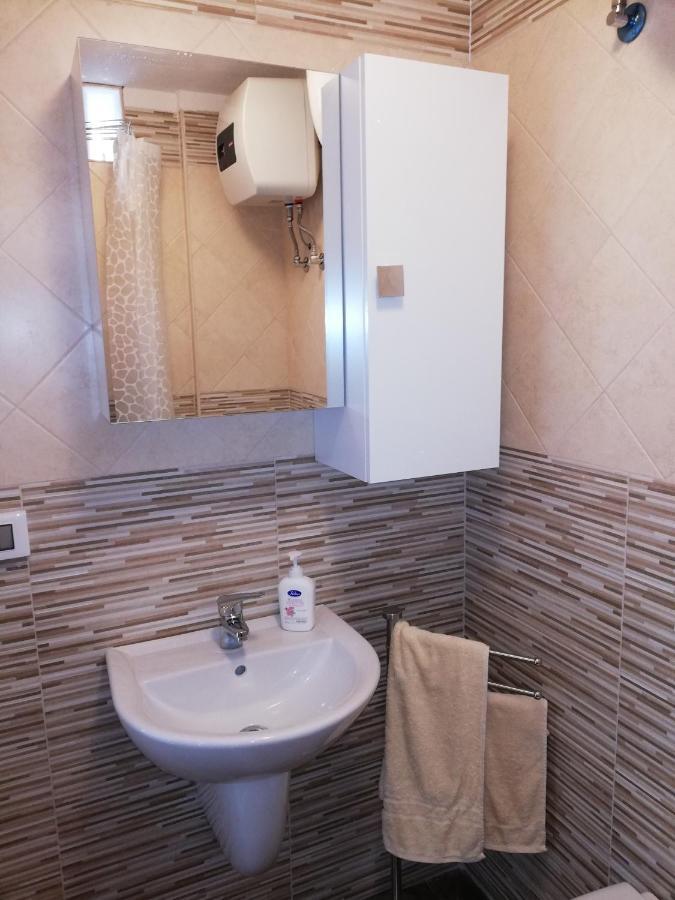Appartamento Centralissimo Zona Terme Margherita Di Savoia Exteriör bild
